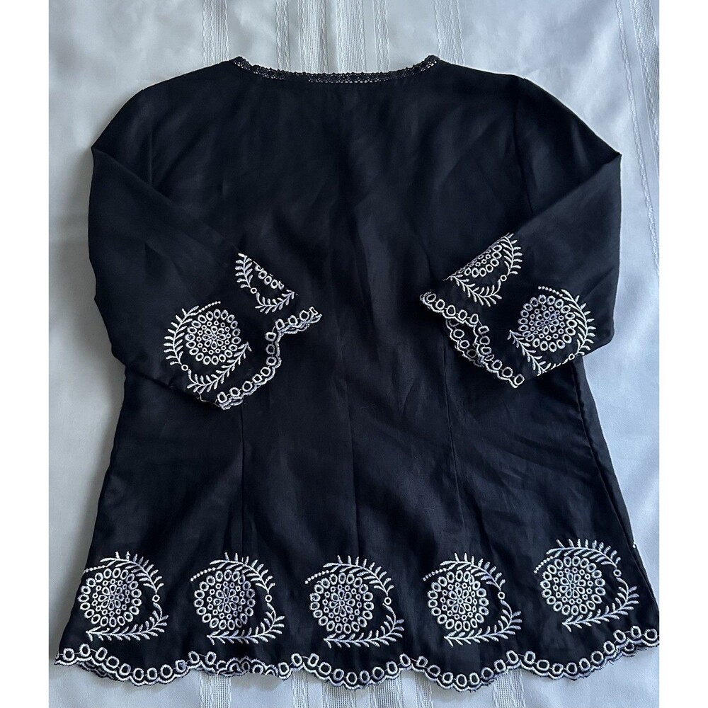 Ecologie Black 100% Linen Blouse, Size M, with White Embroidery and 3/4 Sleeve - Picture 11 of 13